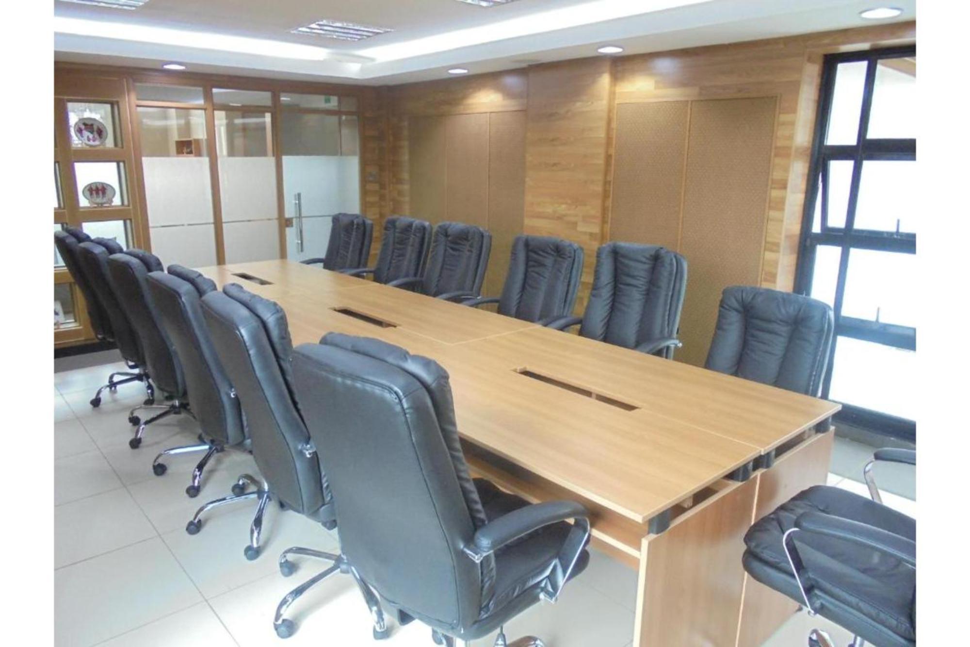 We Hotel & Suites Nairobi Exterior photo