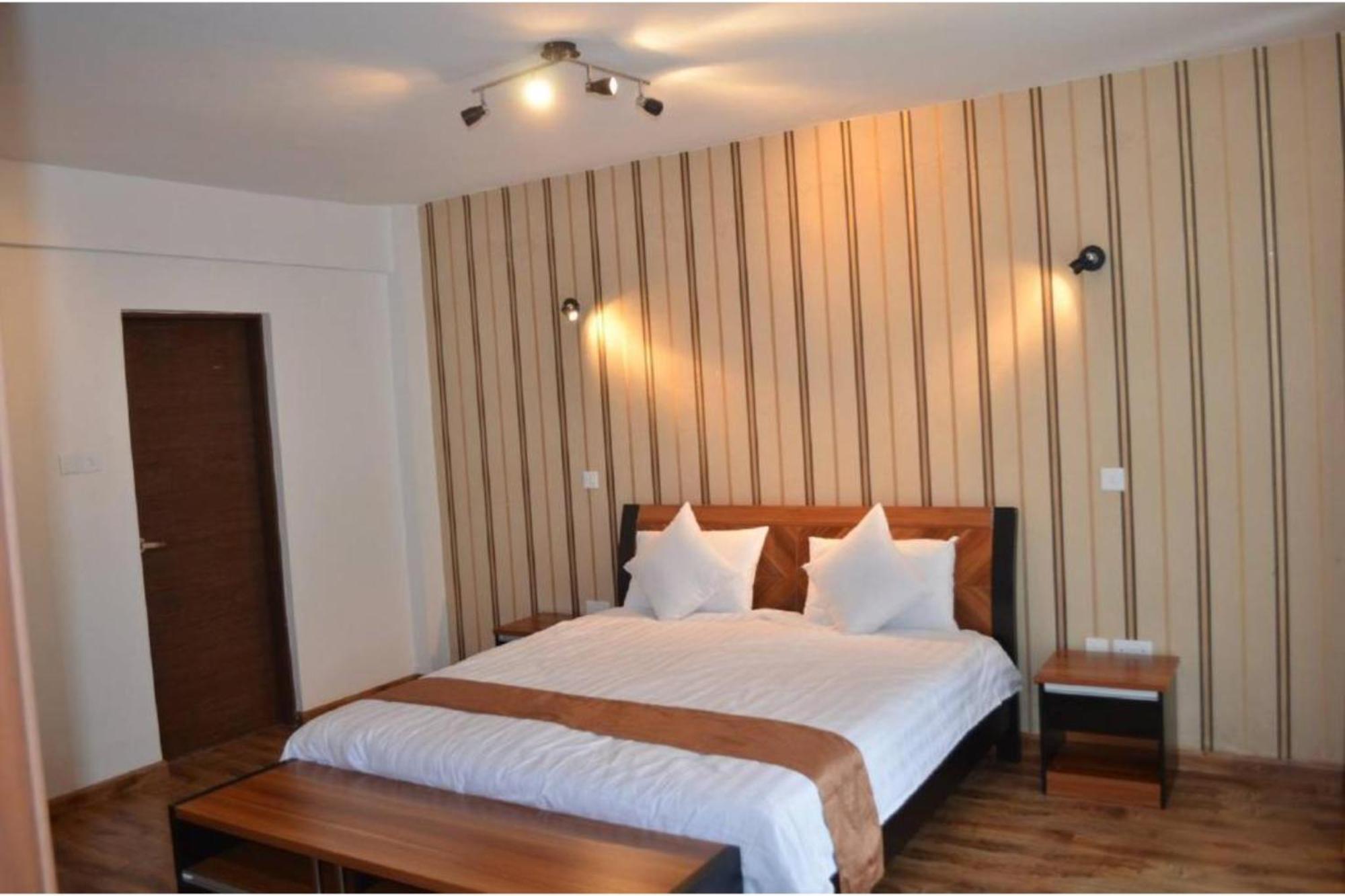 We Hotel & Suites Nairobi Exterior photo