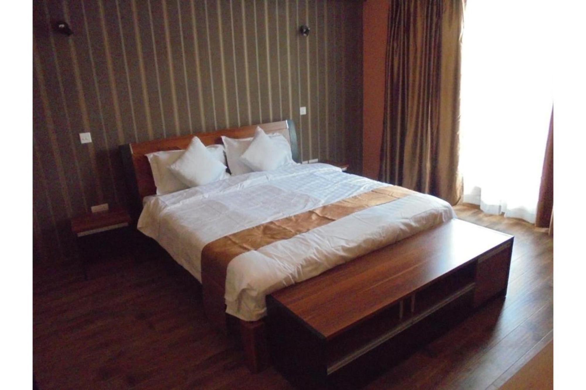 We Hotel & Suites Nairobi Exterior photo
