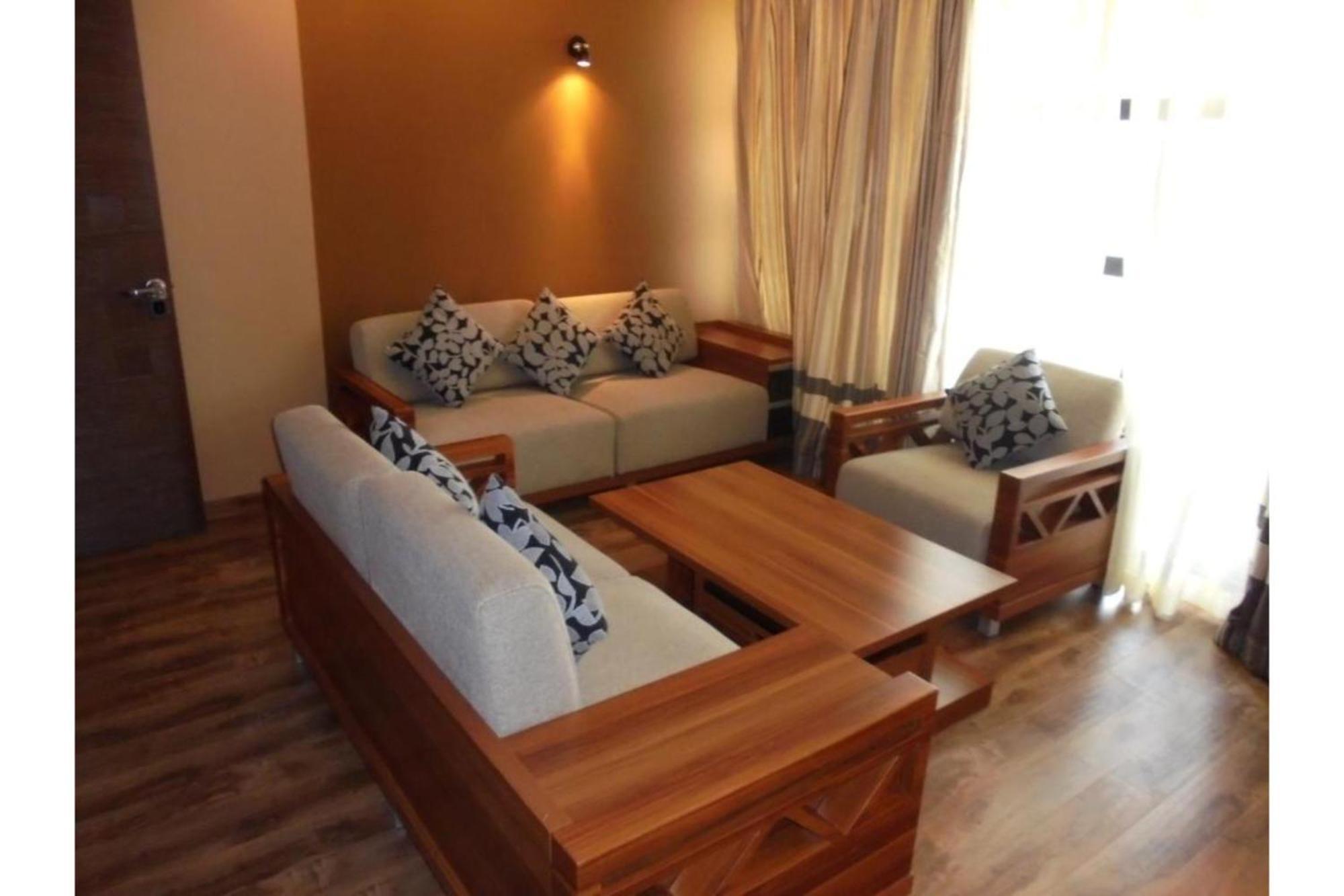 We Hotel & Suites Nairobi Exterior photo