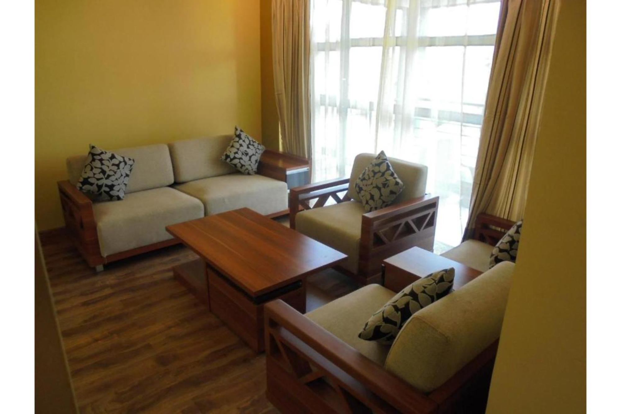 We Hotel & Suites Nairobi Exterior photo